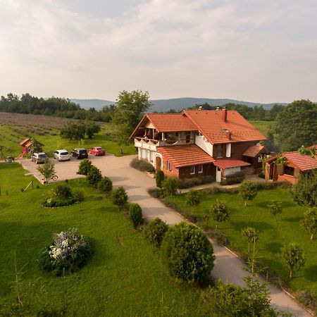 Lavanda Farm Apartmani Rakovica Luaran gambar