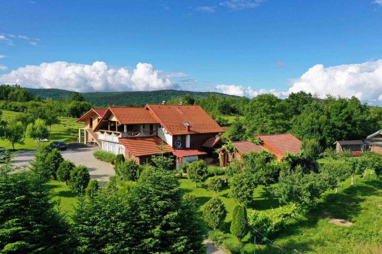 Lavanda Farm Apartmani Rakovica Luaran gambar