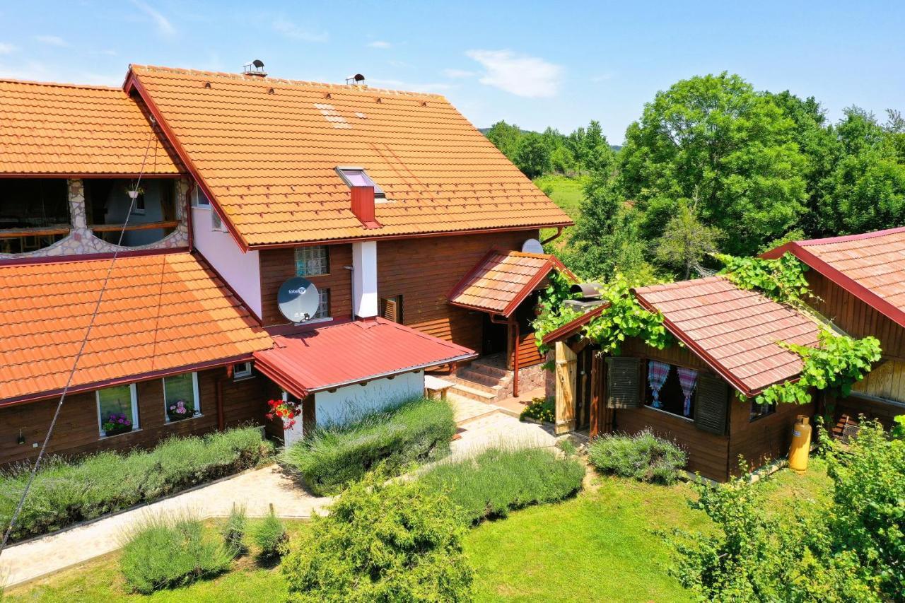 Lavanda Farm Apartmani Rakovica Luaran gambar